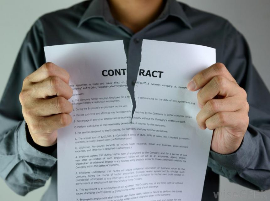 4 Reasons You Don’t Need A Record Deal